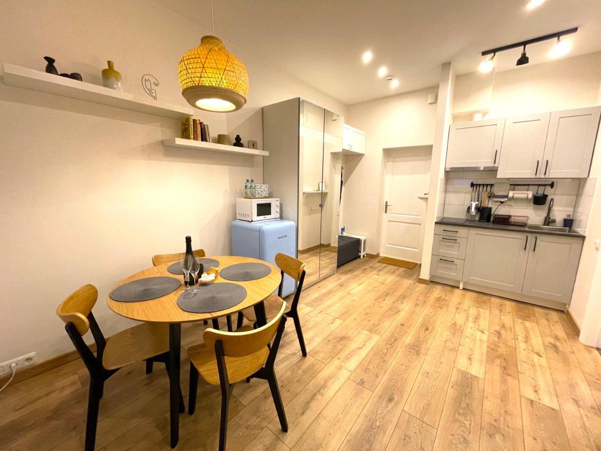 Cozy Home Jekaba Apartment, Old Town, Self Check-In Riga Buitenkant foto